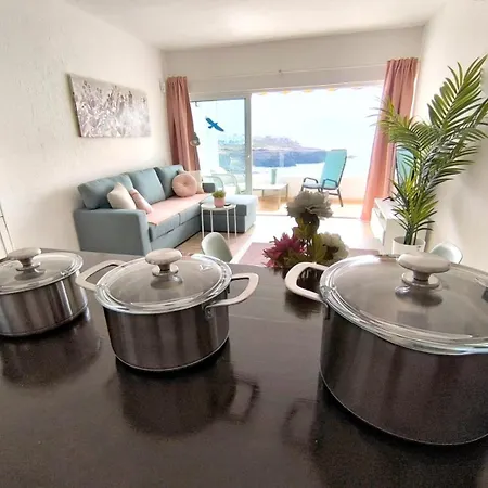 Rosa De Mar 1 - Parking, Pool, Beachfront, Tv Channels